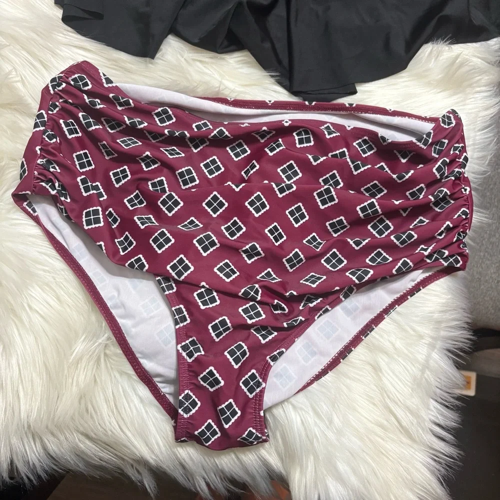 Black and Wine Women's Swimsuit - Picture 5 of 7
